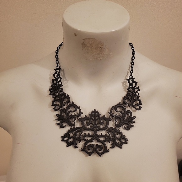 Vintage Jewelry - Vintage Gothic Necklace